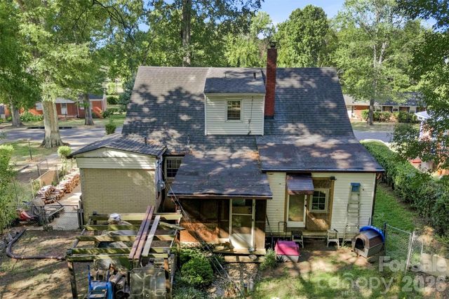314 Fannie Circle, Charlotte, NC 28205