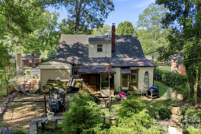 314 Fannie Circle, Charlotte, NC 28205