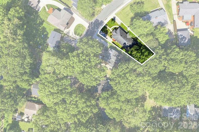 314 Fannie Circle, Charlotte, NC 28205