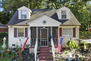 314 Fannie Circle, Charlotte, NC 28205