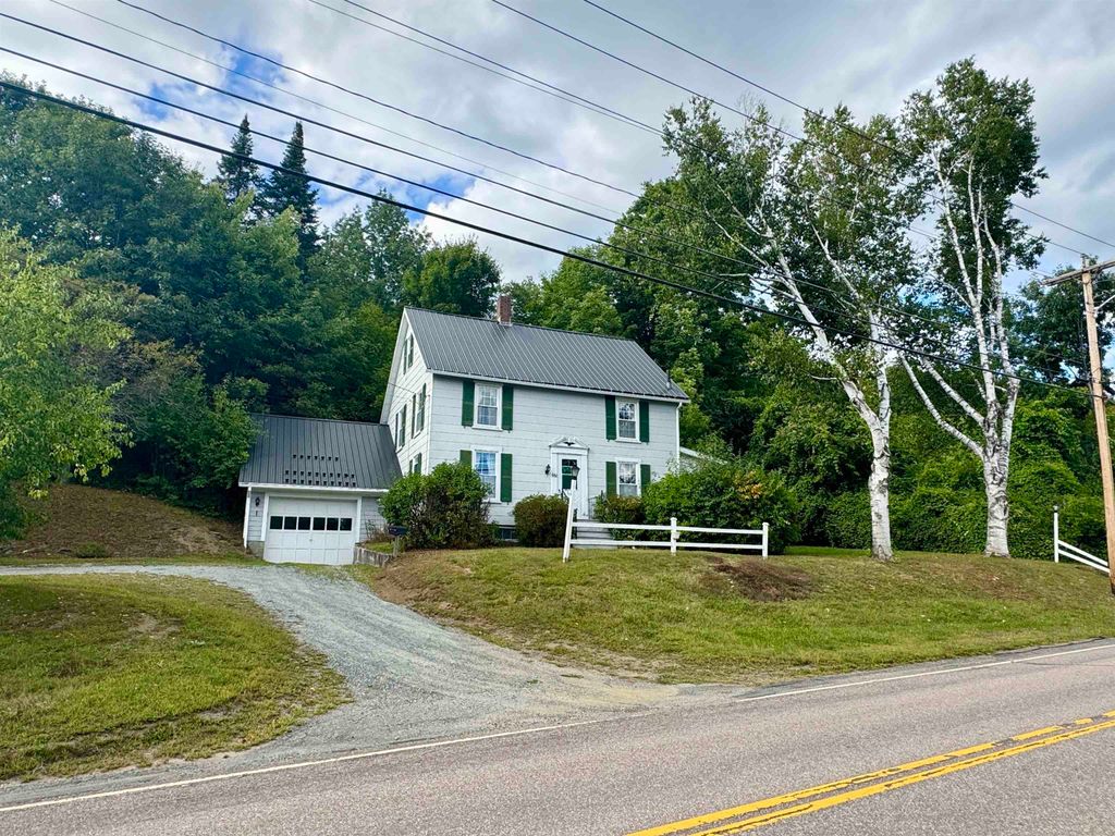 652 Pleasant Street, Newport City, VT 05855