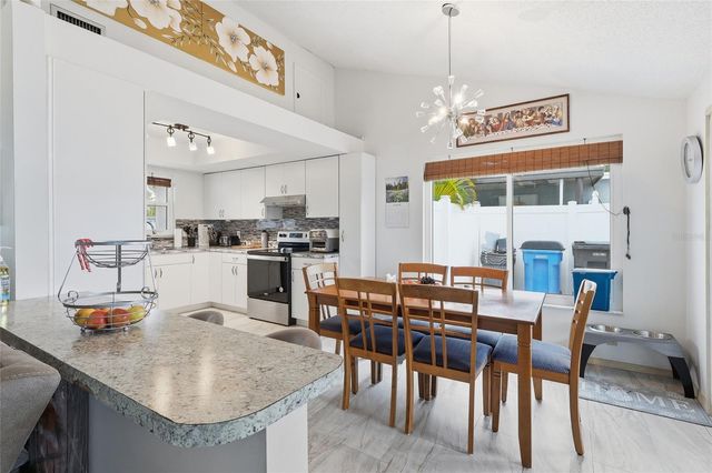 9084 ARNDALE CIRCLE, Tampa, FL 33615