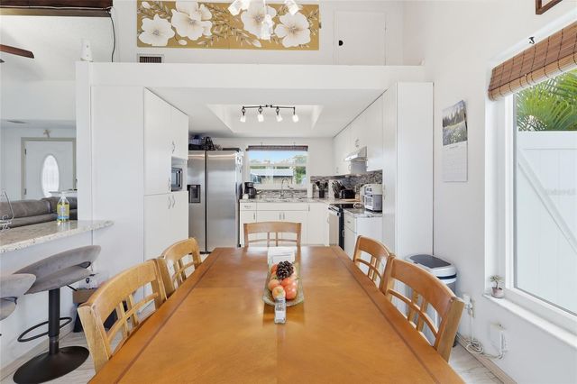 9084 ARNDALE CIRCLE, Tampa, FL 33615