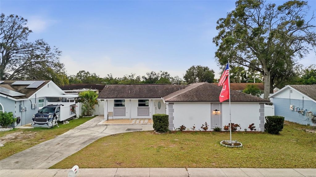 9084 ARNDALE CIRCLE, Tampa, FL 33615