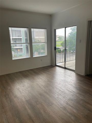 12166 Metric BLVD 243, Austin, TX 78758