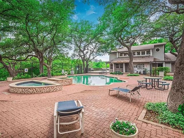 12166 Metric BLVD 243, Austin, TX 78758