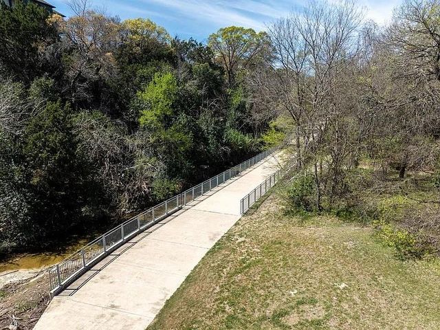 12166 Metric BLVD 243, Austin, TX 78758