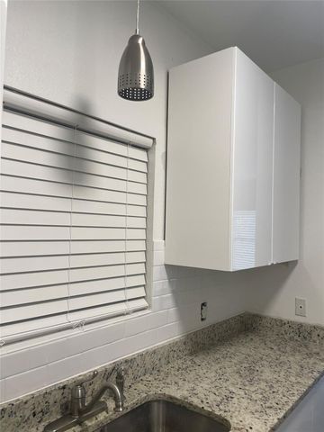 12166 Metric BLVD 243, Austin, TX 78758