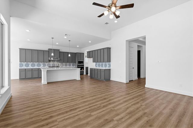 2637 Rainier Drive, Corinth, TX 76210