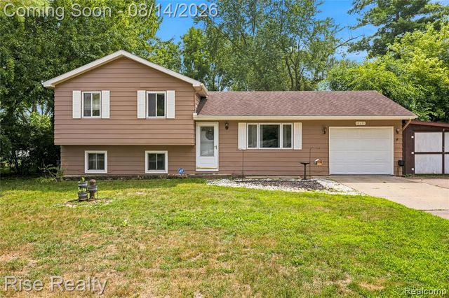 10215 W Frances Road, Flushing, MI 48433