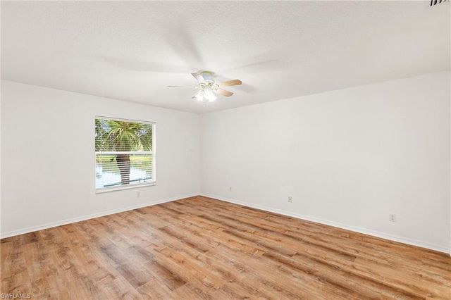12340 Notting Hill LN 23, Bonita Springs, FL 34135