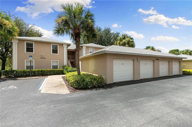 12340 Notting Hill LN 23, Bonita Springs, FL 34135