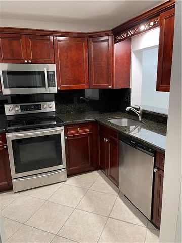 6549 SOMERSET Drive 106, Boca Raton, FL 33433