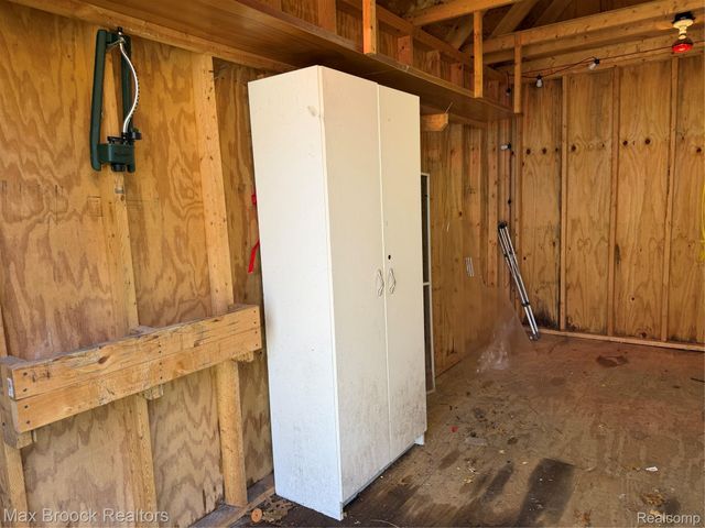 9024 MANDON Road, White Lake Charter Township, MI 48386