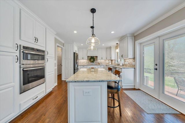 702 Marion LN, Salem, VA 24153