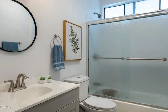 12007 Rochester Avenue 1, Los Angeles, CA 90025