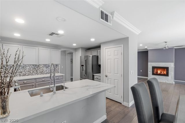 830 Cozette Court 201, Las Vegas, NV 89144