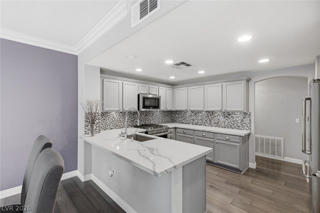 830 Cozette Court 201, Las Vegas, NV 89144