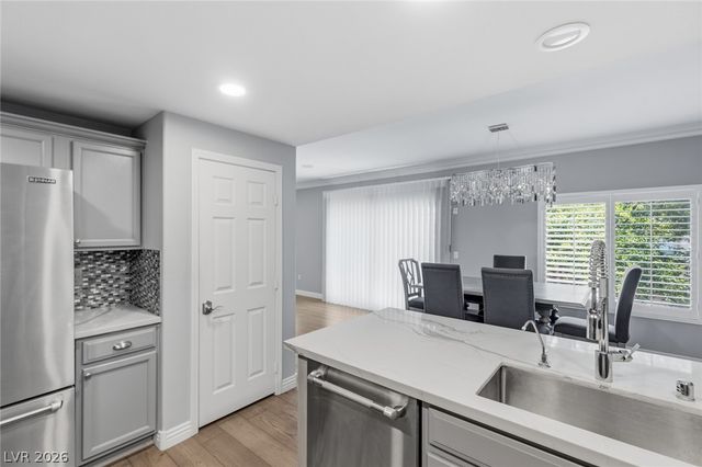 830 Cozette Court 201, Las Vegas, NV 89144