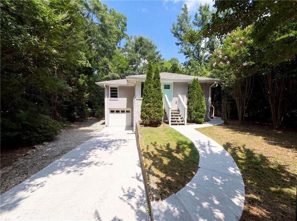 Image 1 of property listing at 2336 Nesbitt Drive NE, Atlanta, GA 30319