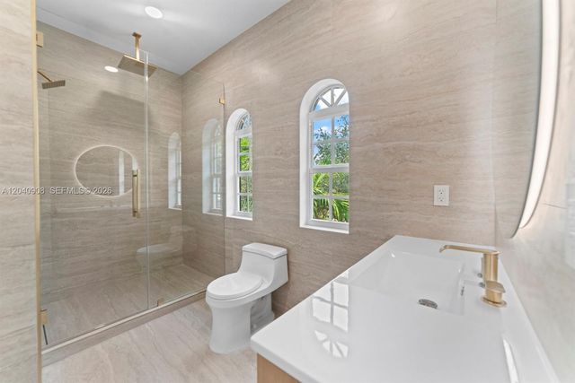 3040 SW 44th Ct, Dania Beach, FL 33312