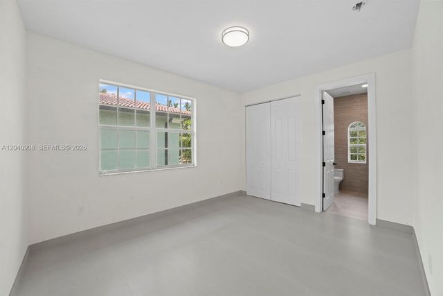 3040 SW 44th Ct, Dania Beach, FL 33312