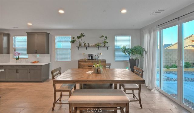 11912 Olivine, Victorville, CA 92392
