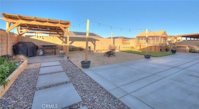 11912 Olivine, Victorville, CA 92392