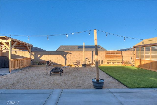 11912 Olivine, Victorville, CA 92392