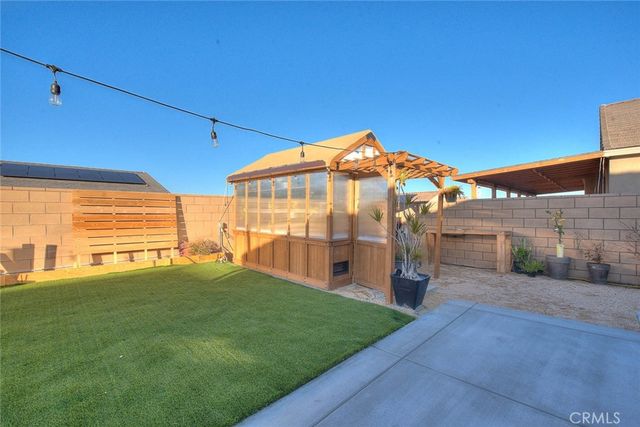 11912 Olivine, Victorville, CA 92392