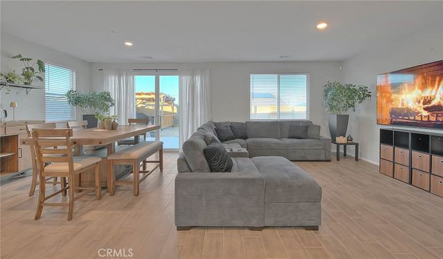 11912 Olivine, Victorville, CA 92392