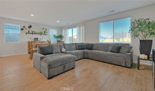 11912 Olivine, Victorville, CA 92392