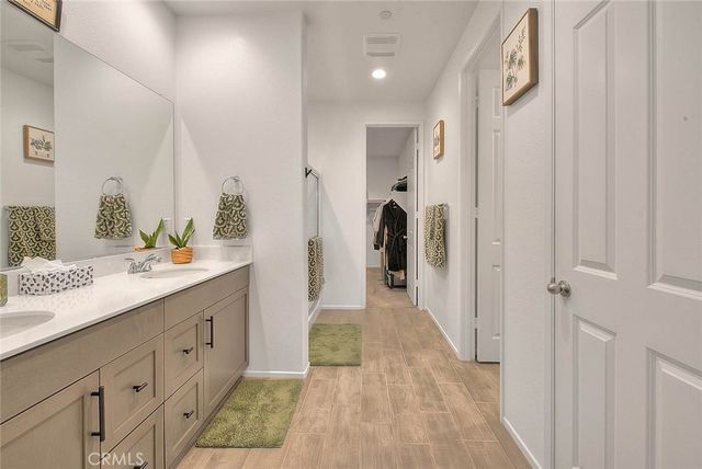 11912 Olivine, Victorville, CA 92392