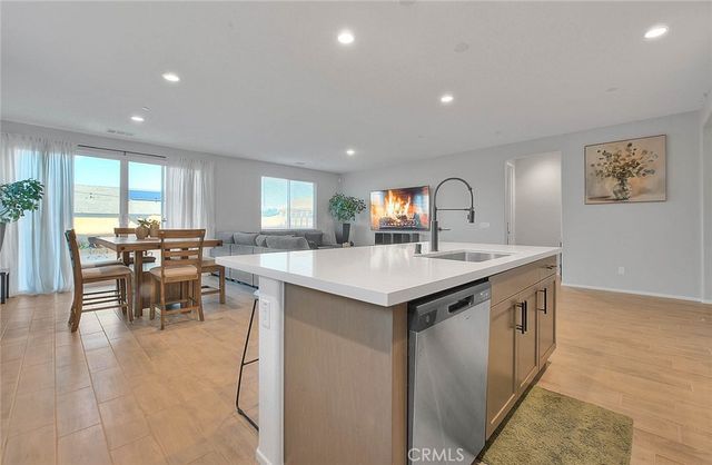 11912 Olivine, Victorville, CA 92392
