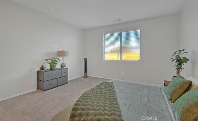 11912 Olivine, Victorville, CA 92392
