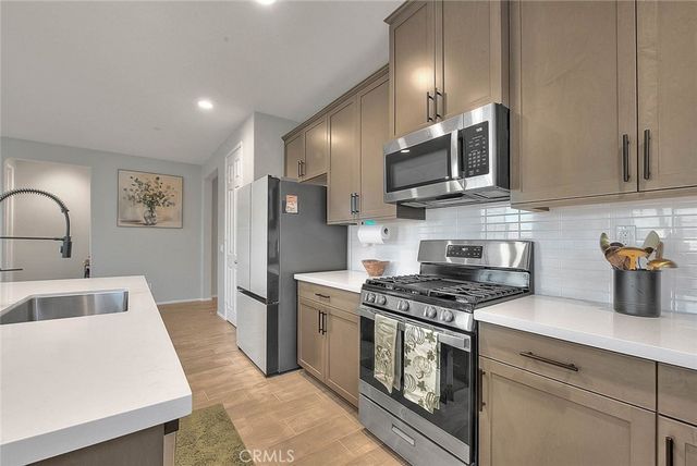 11912 Olivine, Victorville, CA 92392