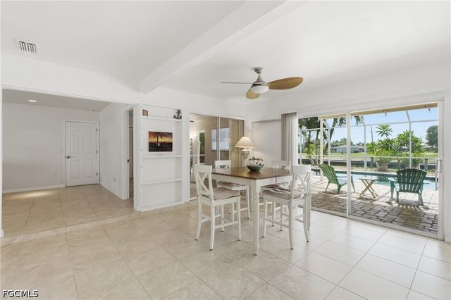 4933 Triton CT W, Cape Coral, FL 33904
