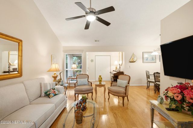 3218 THORN Lane, Jacksonville, FL 32223
