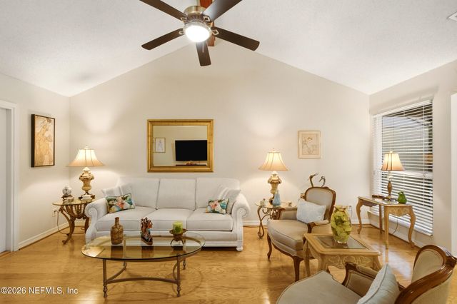 3218 THORN Lane, Jacksonville, FL 32223