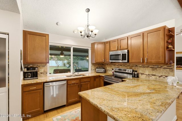 3218 THORN Lane, Jacksonville, FL 32223