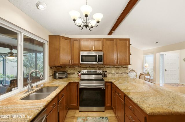 3218 THORN Lane, Jacksonville, FL 32223