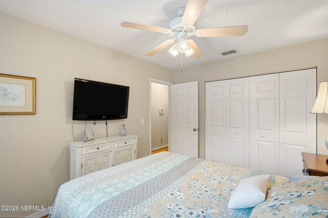3218 THORN Lane, Jacksonville, FL 32223