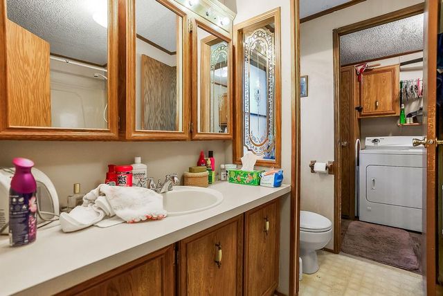 807 Chestnut Street, Greenwood, MO 64034