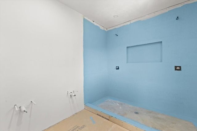 505 N Central St, East Bridgewater, MA 02333