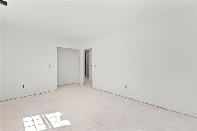 505 N Central St, East Bridgewater, MA 02333