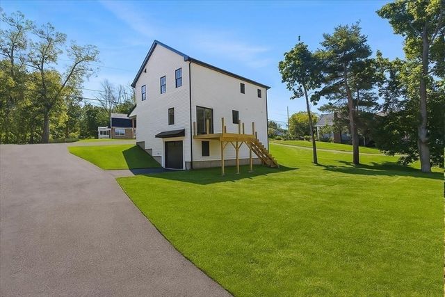 505 N Central St, East Bridgewater, MA 02333