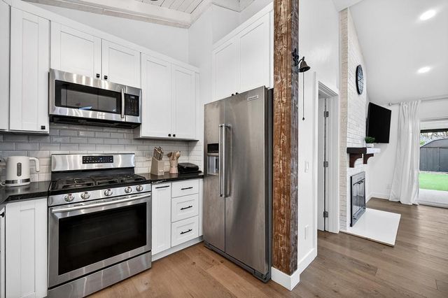 7456-7454 Summer Ave, Citrus Heights, CA 95621