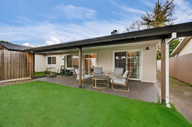 7456-7454 Summer Ave, Citrus Heights, CA 95621