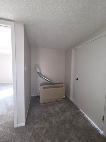 1100 Harvey Street, Muskegon, MI 49442