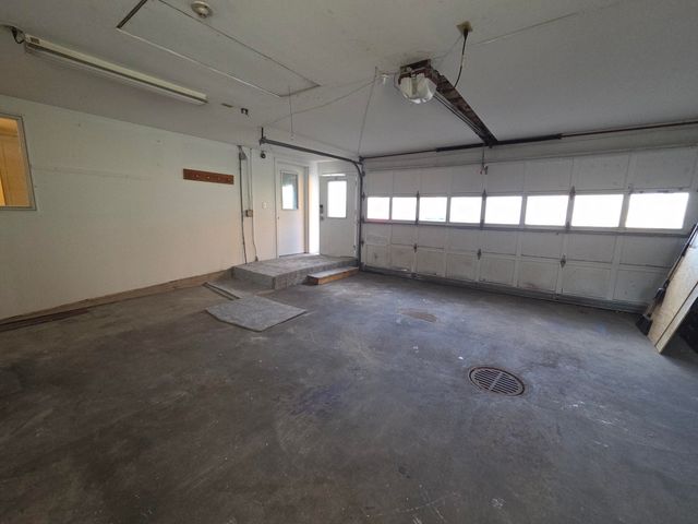 1100 Harvey Street, Muskegon, MI 49442